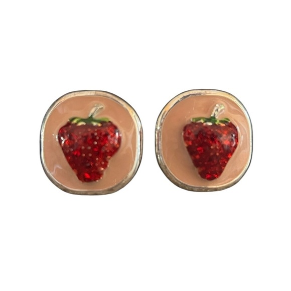 Strawberry Square Clip on Earrings Novelty Fashion 1”x1” Pink Red - Picture 5 of 8
